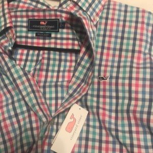 Men’s Vineyard vines button down